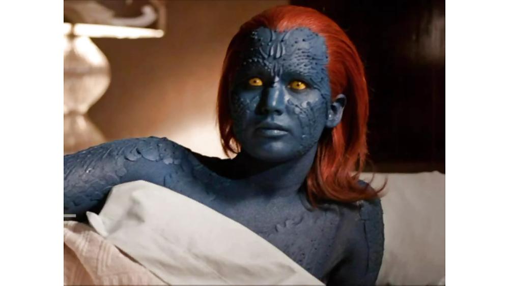 12P Jennifer Lawrence in Blue