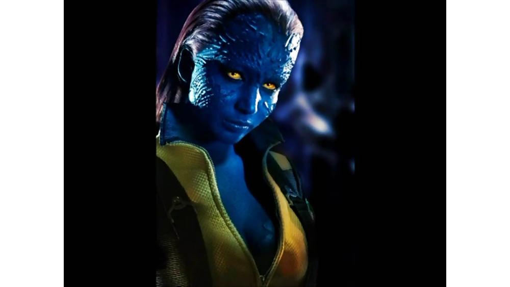 12P Jennifer Lawrence in Blue