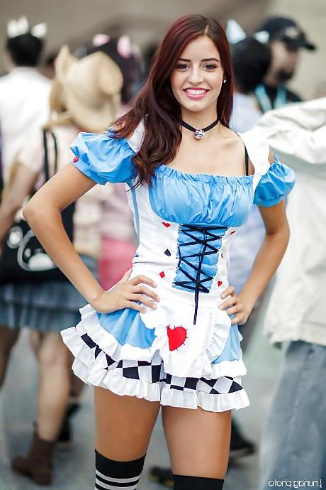 25P Hot Sexy Cosplay Ladies