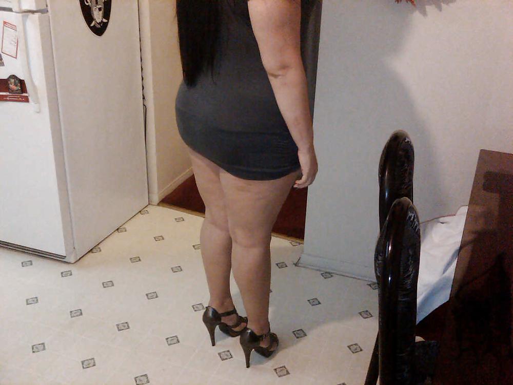 25P Thick Phatass white girl Antoinette COMMENT!
