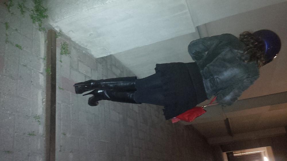 17P LadyMM, italian Milf , total black outfit