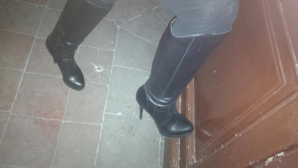 17P LadyMM, italian Milf , total black outfit