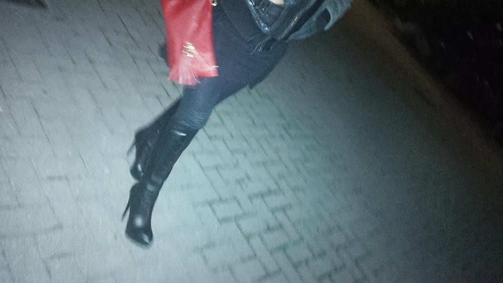 17P LadyMM, italian Milf , total black outfit