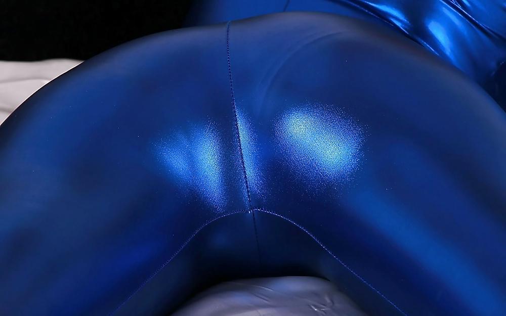 25P Blonde in Blue Spandex bodysuit