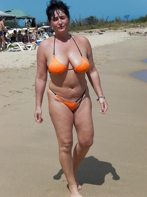 25P Swimsuit mature 