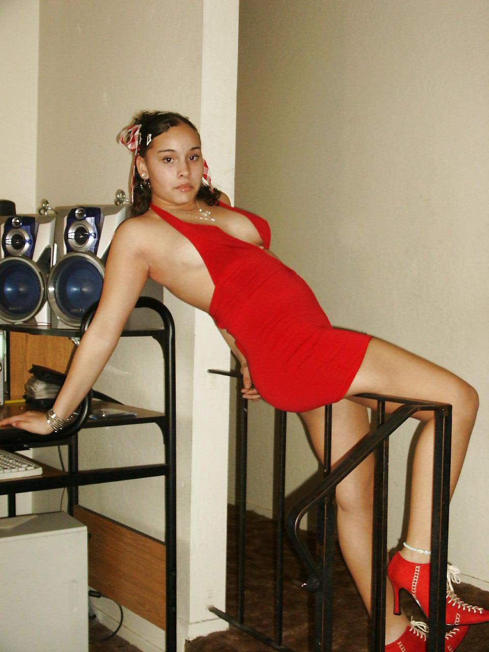 25P FANTASTIC BREEYANA - Red Dress