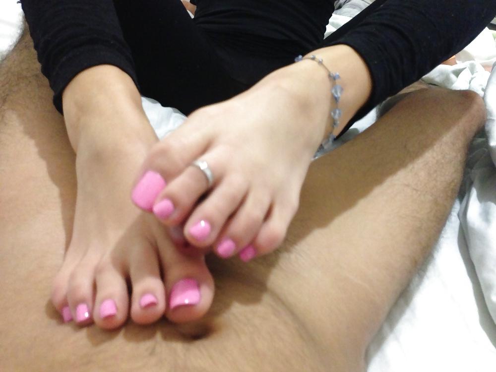 16P Sexy pink footjob