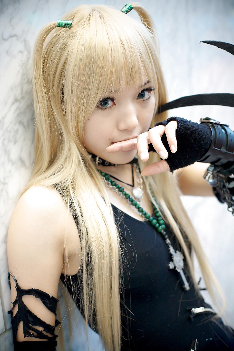 25P CosPlay