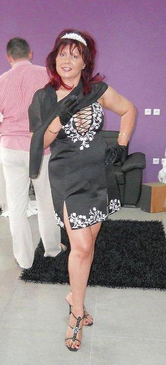 25P Redhead Serbian Milf