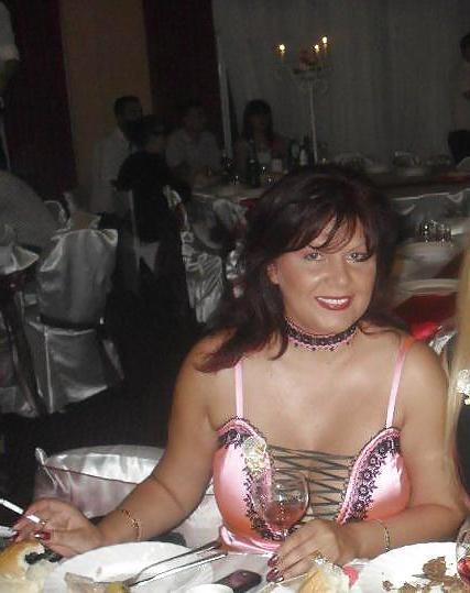 25P Redhead Serbian Milf