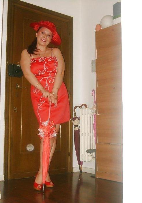 25P Redhead Serbian Milf