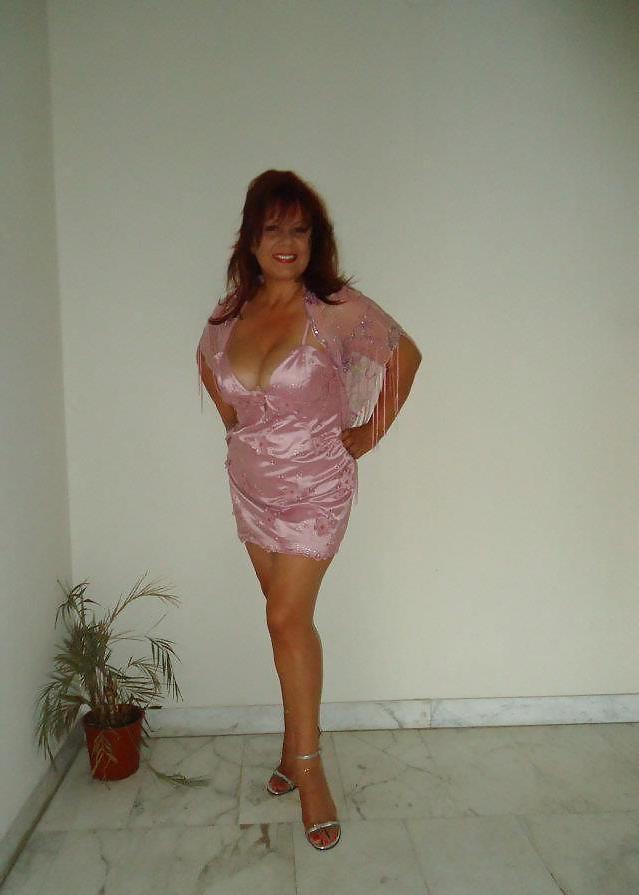 25P Redhead Serbian Milf