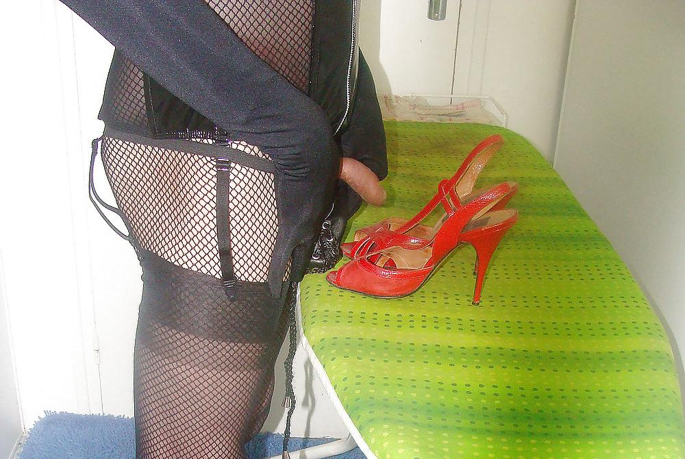 25P I try a new DILDO in the dressing while Madam GETS FUCKED