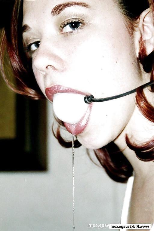 25P Drooling Gagged Slaves 