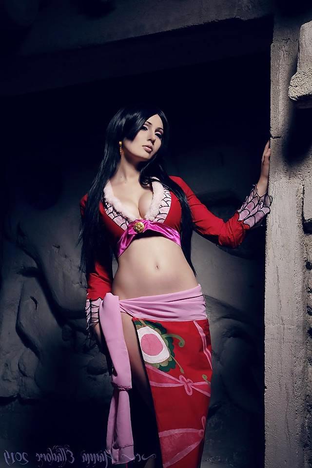 25P Boa Hancock cosplay