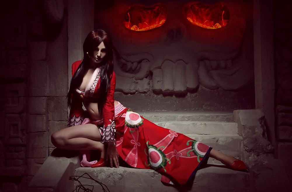 25P Boa Hancock cosplay