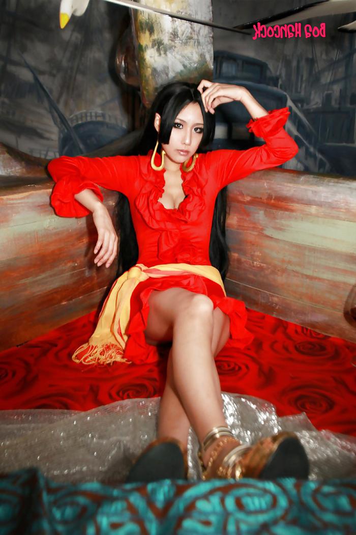 25P Boa Hancock cosplay