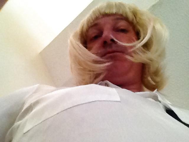 9P Sissy Jemima dressing up at home