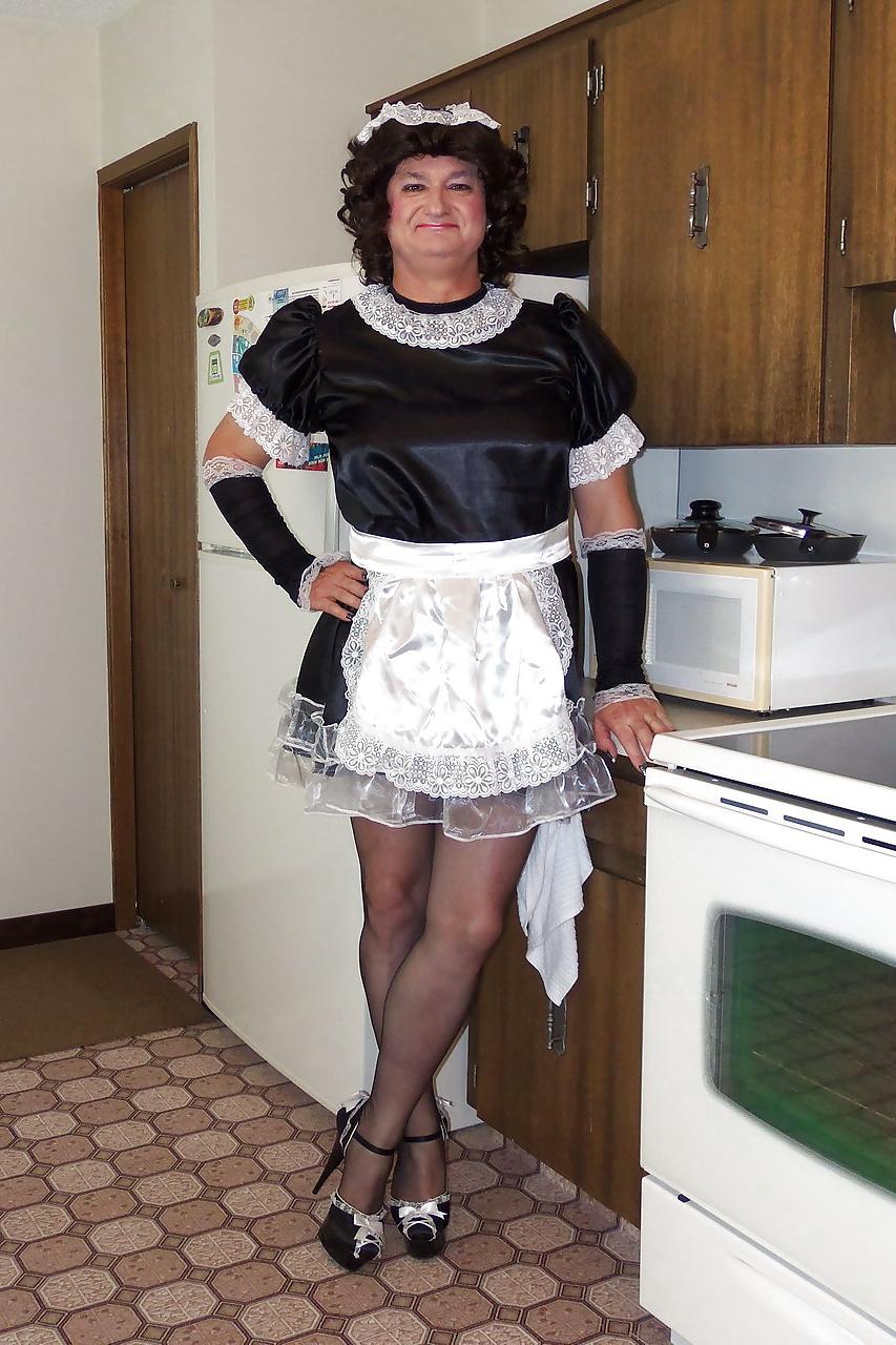 10P The French Maid 02