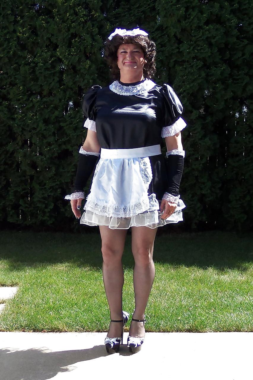 10P The French Maid 02