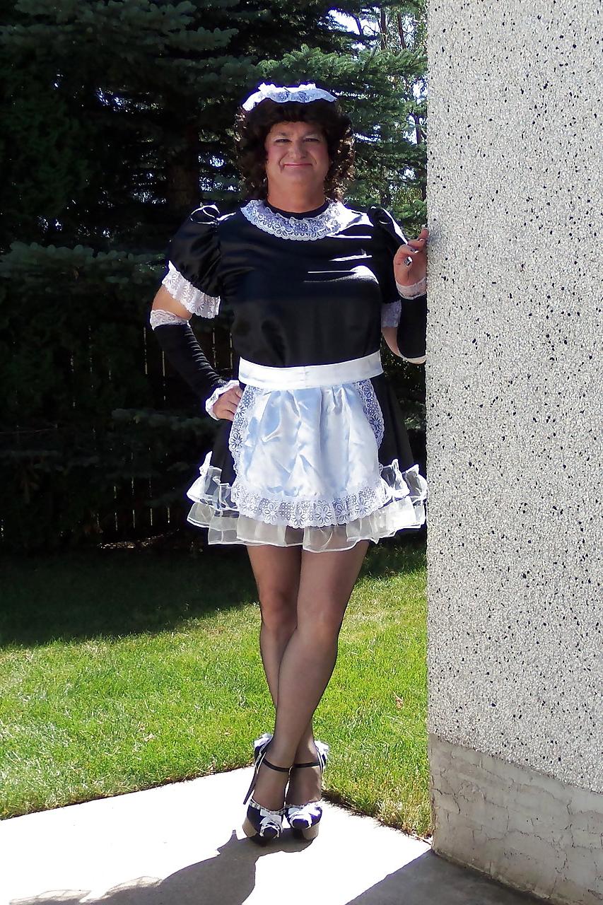 10P The French Maid 02