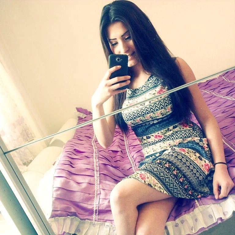 24P Turkish girls! Which one would you fuck hard?