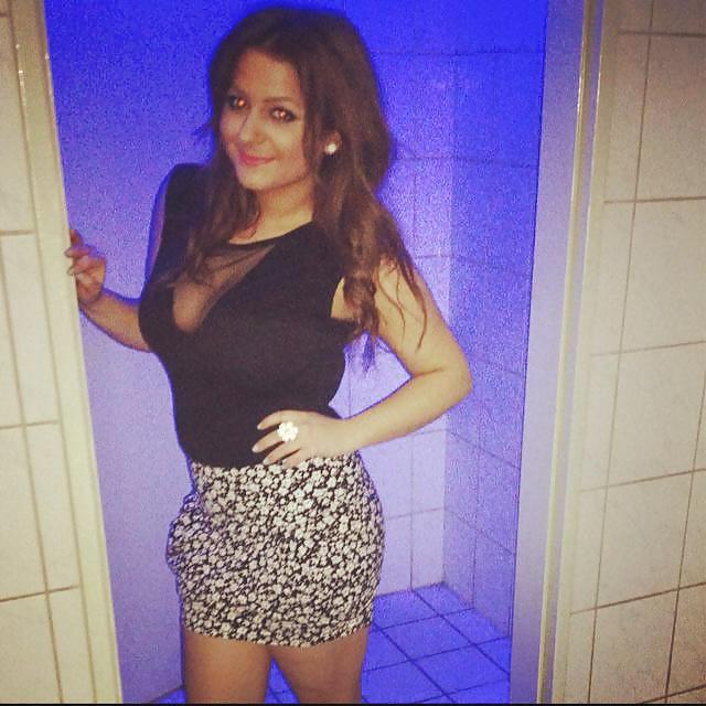 24P Turkish girls! Which one would you fuck hard?