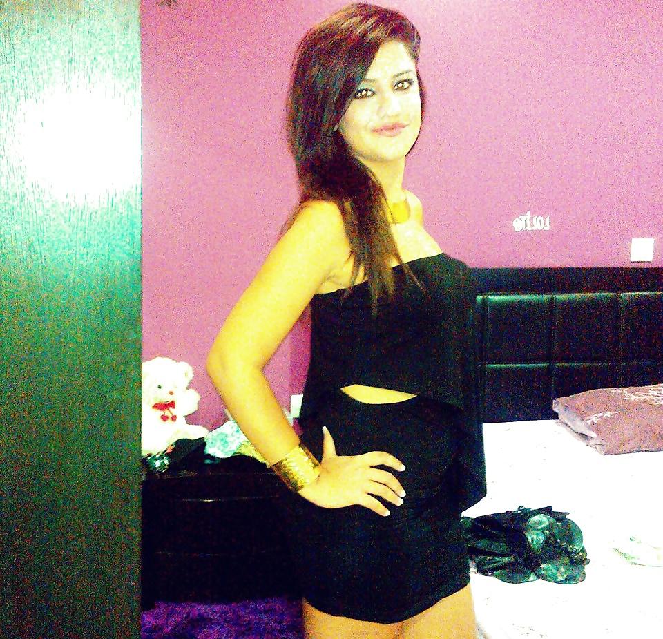 24P Turkish girls! Which one would you fuck hard?
