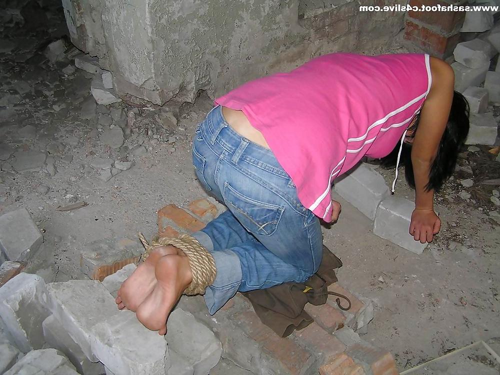 11P Bastinado Dirty Feet