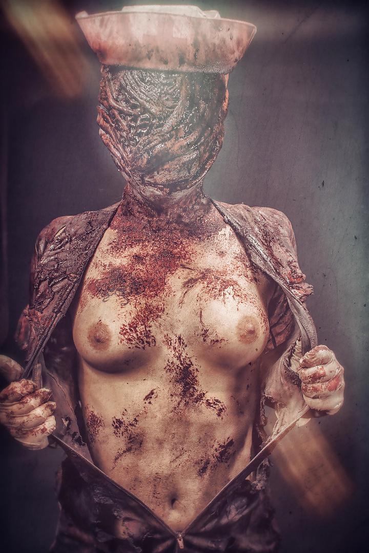 21P Silent Hill Nurse Cosplay