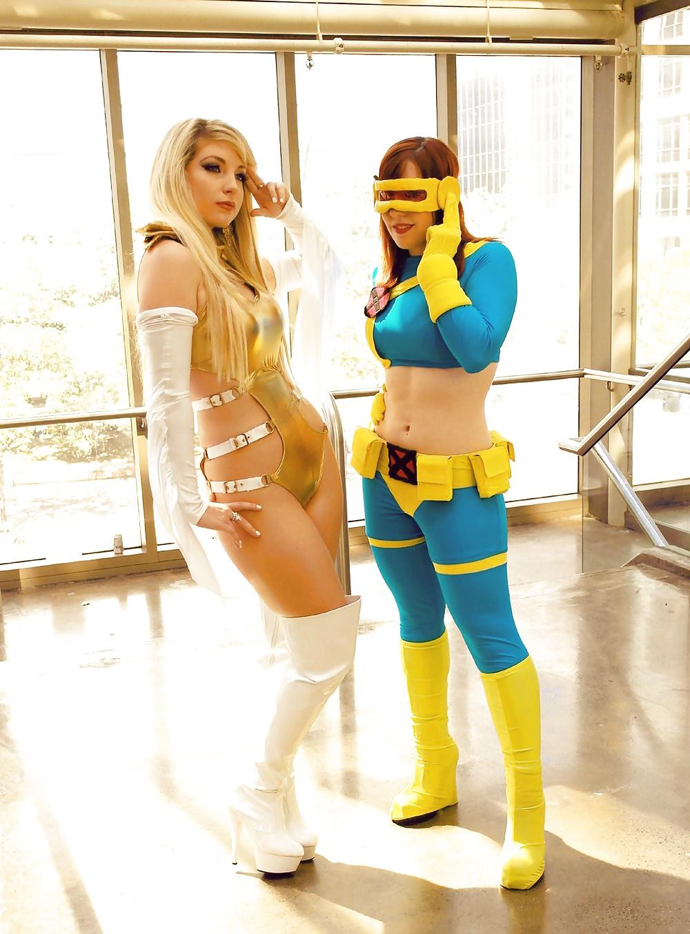 25P Sexy Cosplay Girls 3