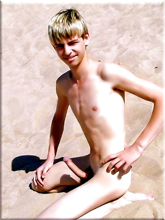 25P Lion's: Beauty of the young Phallus (1)