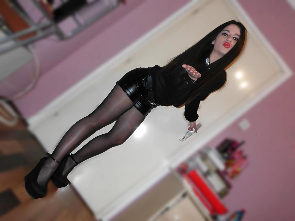 25P Serbian teens in pantyhose 3