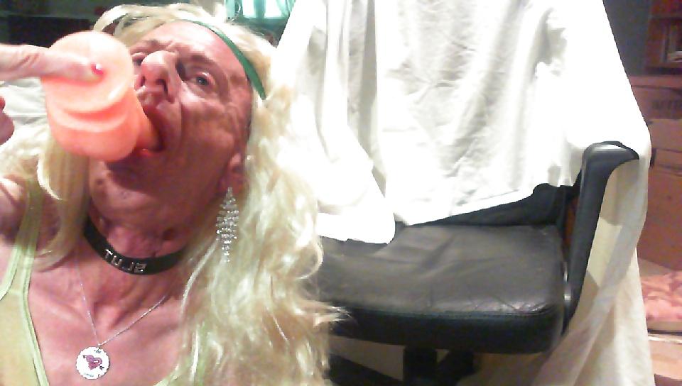 11P SISSY FAGGOT WHORE JENNA LIPSTICK PRACTICE