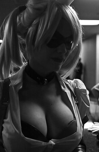 25P Cosplay babes