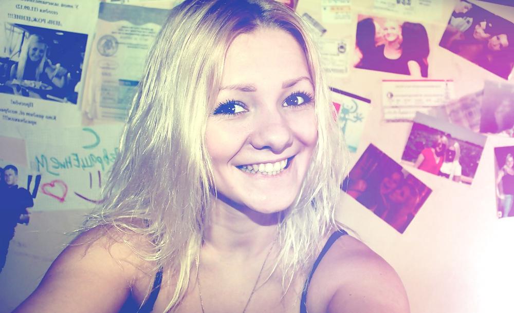 21P Do you want to fuck me or my friends hard? tell me