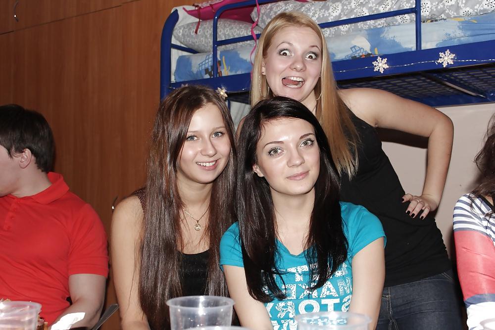 21P Do you want to fuck me or my friends hard? tell me