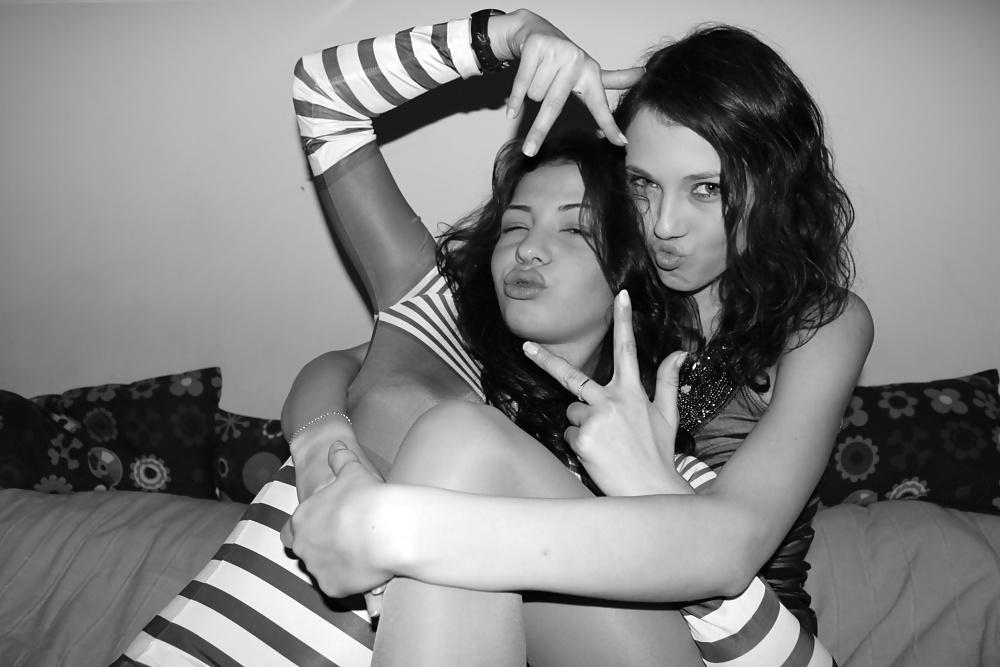 21P Do you want to fuck me or my friends hard? tell me