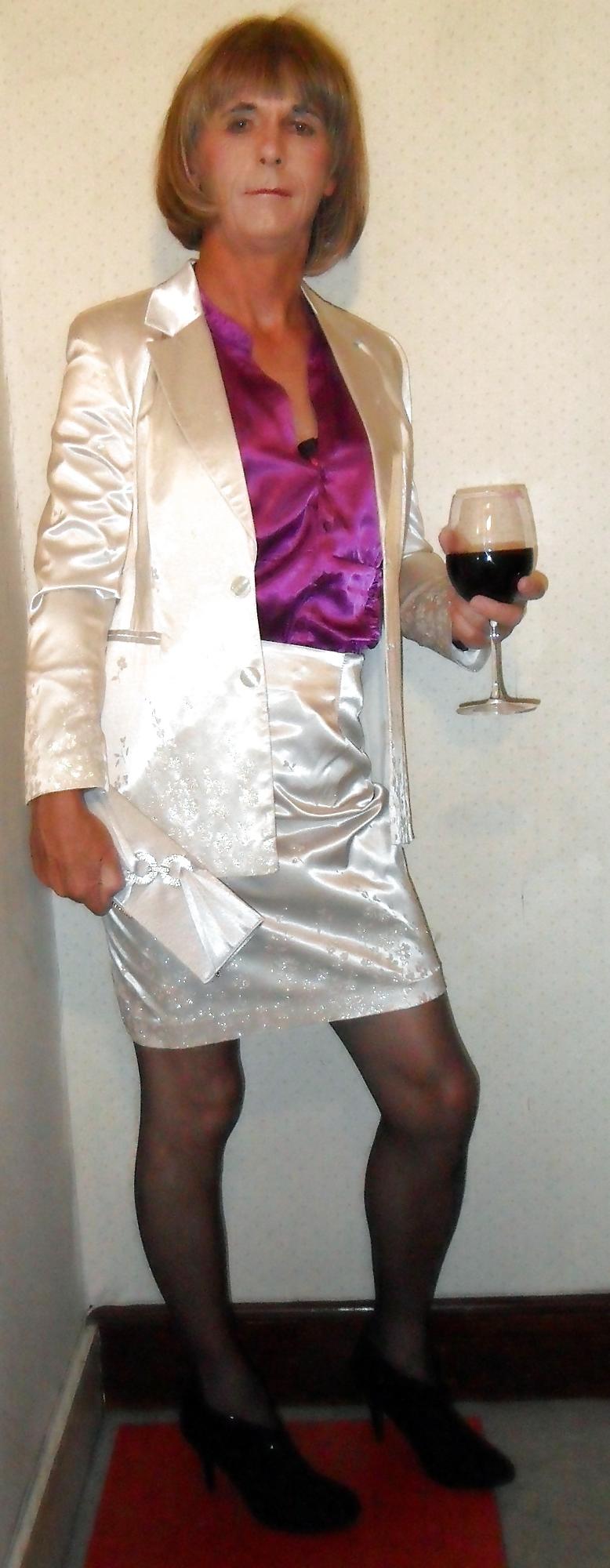 25P Dressing up 