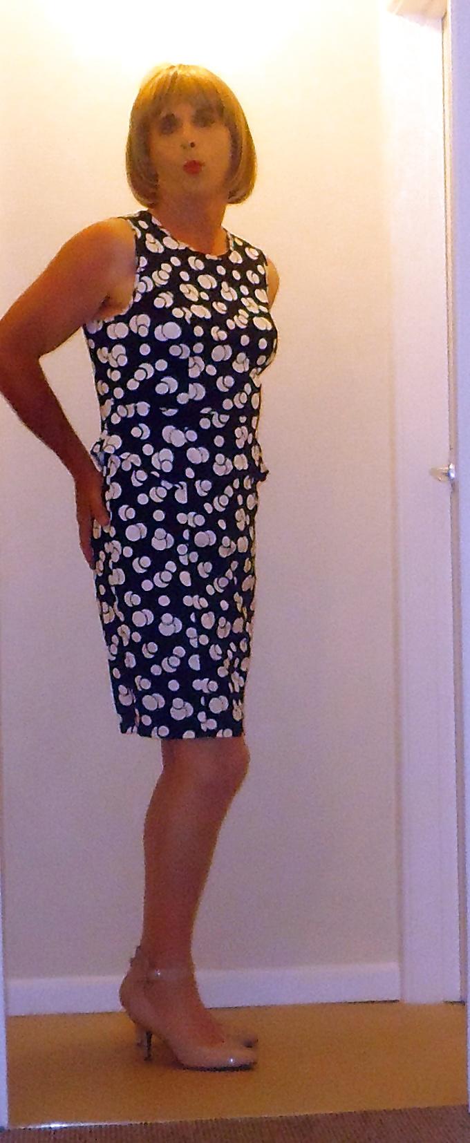 25P Dressing up 