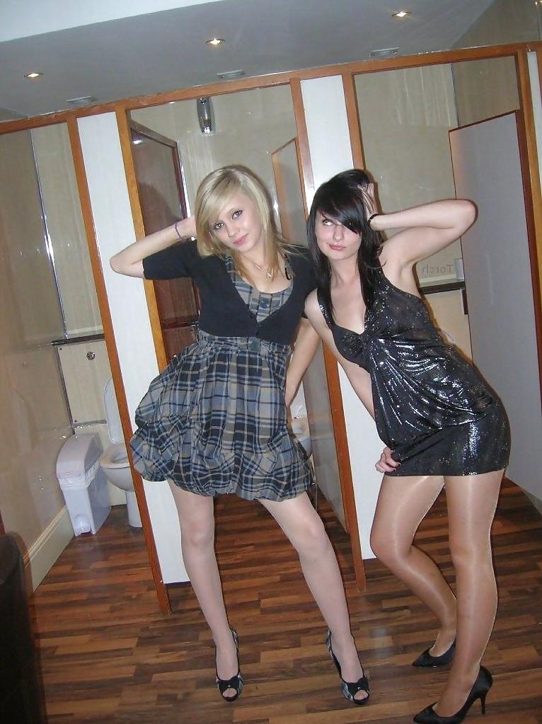 25P Hot pantyhose babes 19