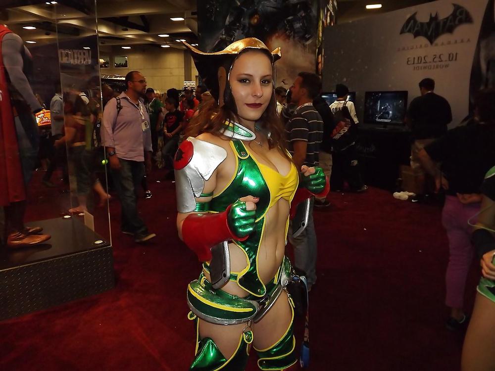 25P Sexy Cosplay Girls 4