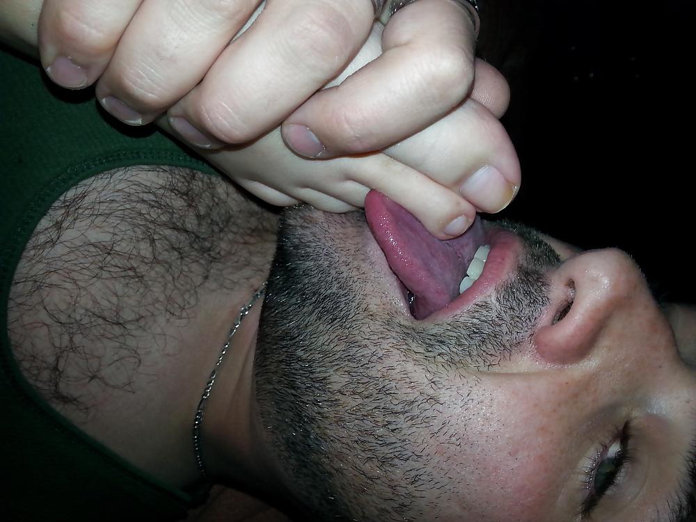 9P Footjob fun
