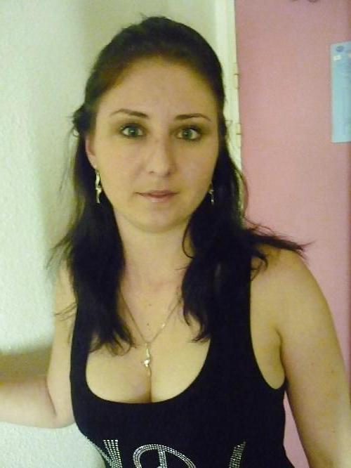 10P French escort timide shy girl 