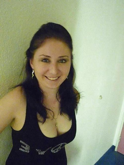 10P French escort timide shy girl 