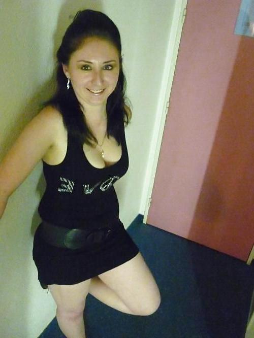 10P French escort timide shy girl 