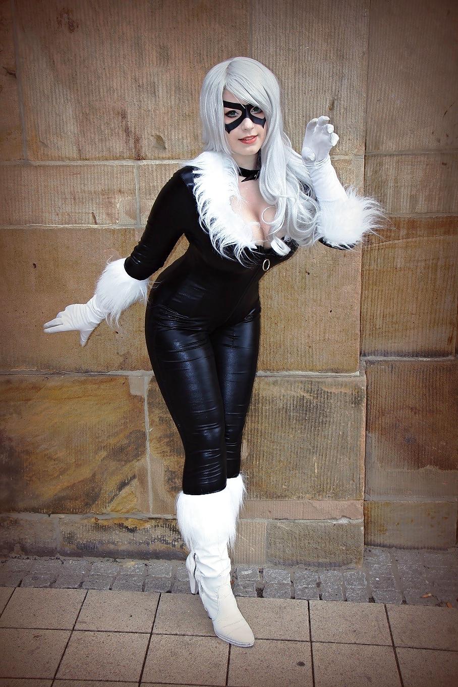 25P Cosplay #4: KANA as Black Cat from Marvel Comics
