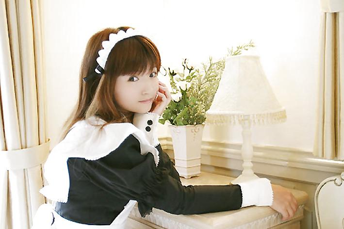 25P Cosplay Japanese maid