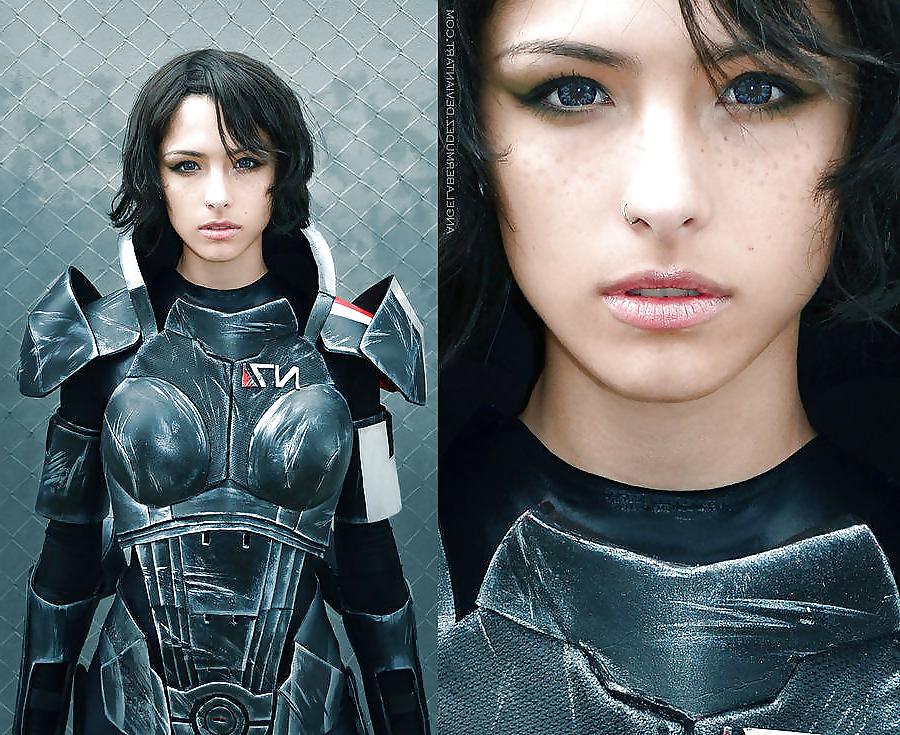 20P Cosplay V