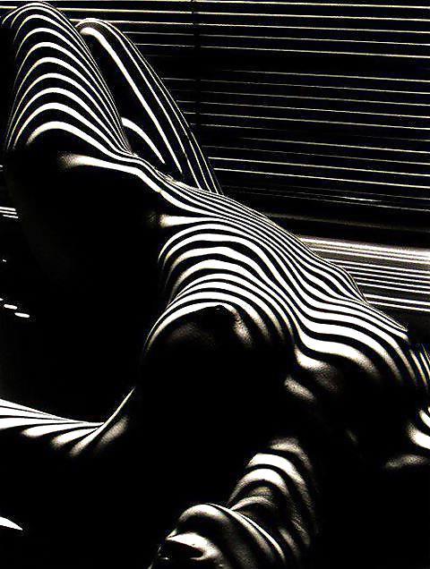 25P BODY PAINTING &LIGHT